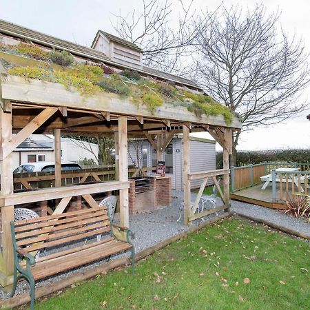 Seaways Glamping, Cedar Apartment Driffield Exterior photo